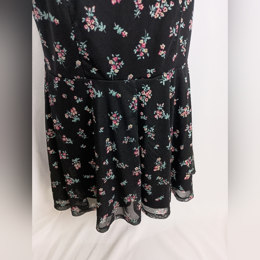 XHILARATION Whimsigoth Summer Fairy Ruffle Floral Black Romper Spaghetti Straps - Picture 3 of 10
